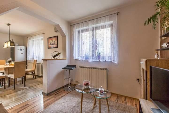 Guesthouse Sunny Lika Gospić Kültér fotó